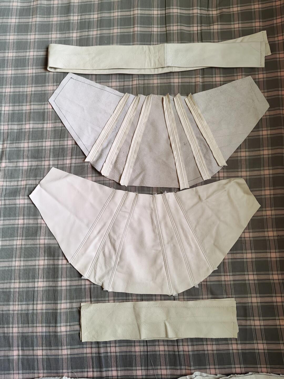 Croissant Crossbody Bag Sewing Pattern – Step-by-Step Photo & Video Tutorial, Croissant Bag Pattern, Half Moon Bag Sewing Pattern DIY, Jeans reuse