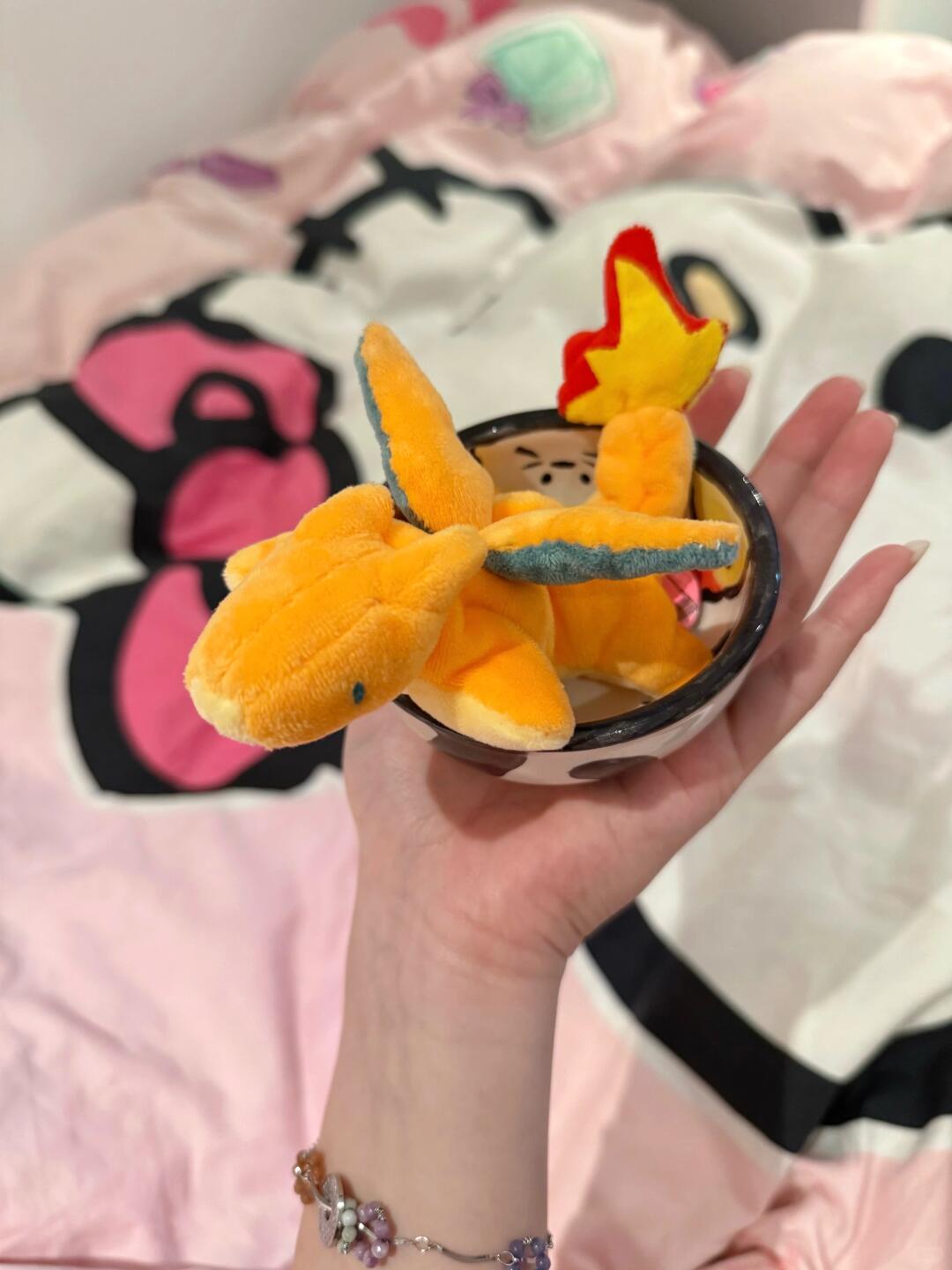 Handmade Charizard Plush Toy, Cute Mini Dragon Pocket Buddy, Soft Pokémon Inspired Gift (Physical product)