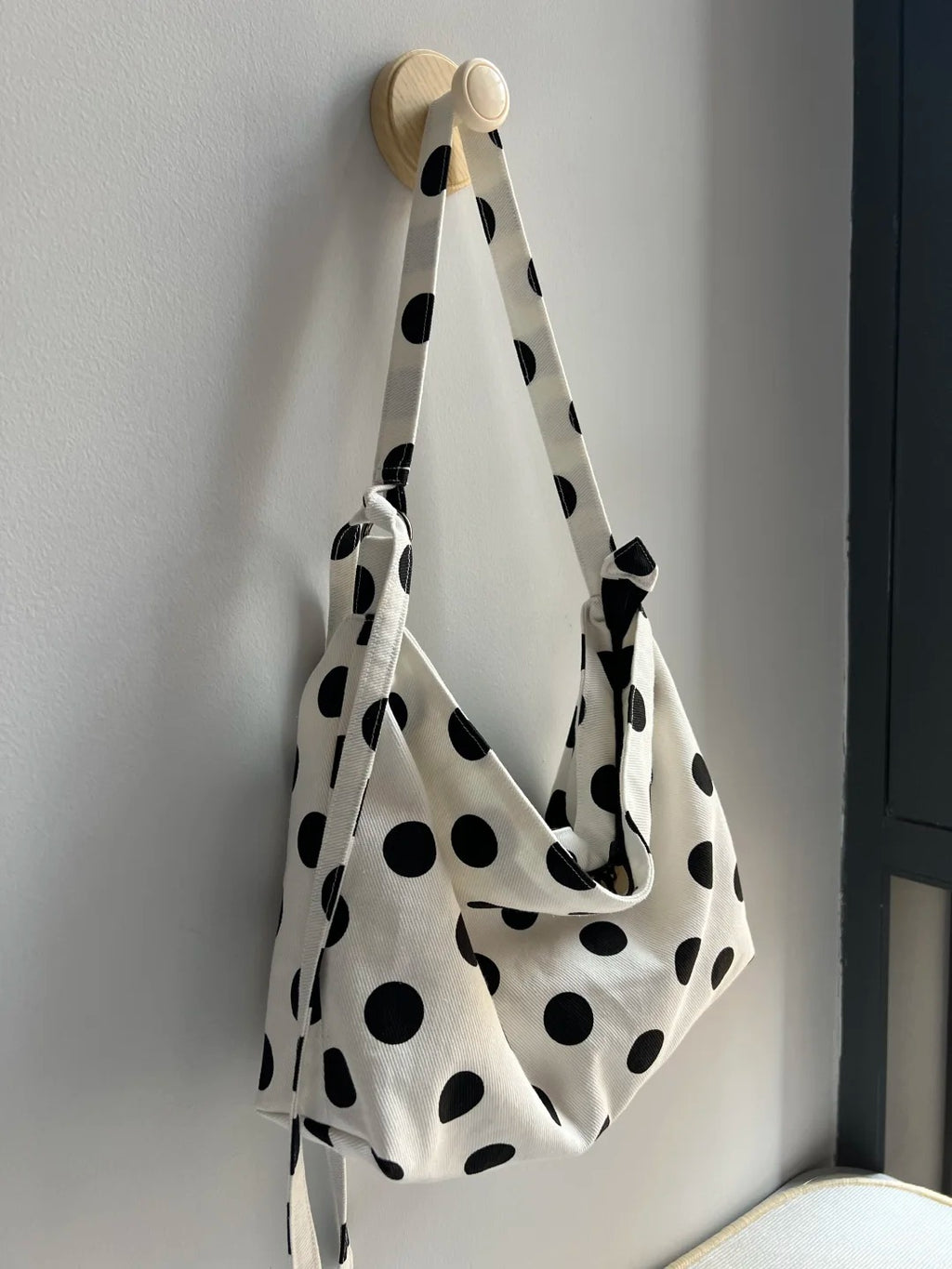 Slouchy Hobo Bag Sewing Pattern PDF | Adjustable Shoulder Bag Pattern | Zipper Tote Bag | Beginner Friendly | Step-by-Step Video Tutorial