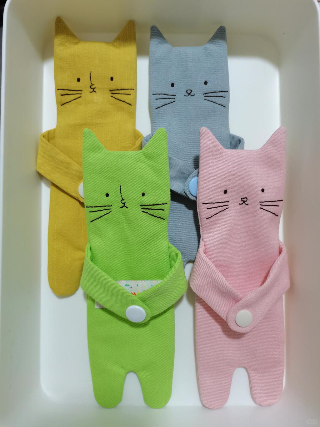 Hugging Cat Plush Sewing Pattern PDF | Black Cat Stuffed Animal DIY with tutorail | Fluffy Toy | Cat Plush | Curtain Tieback | Cute Decor