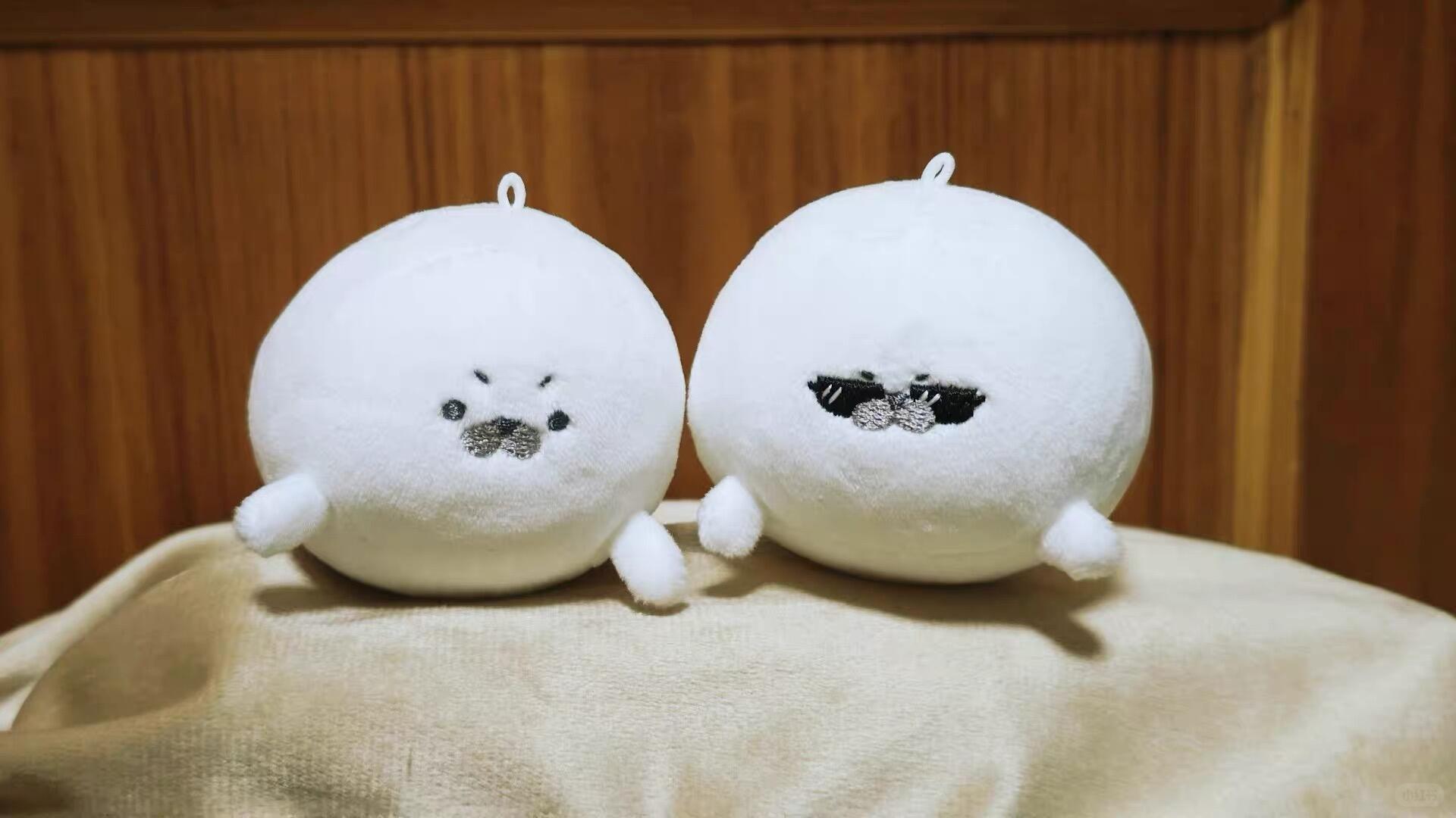 Baby Seal Sewing Pattern PDF — Round Harp Seal Plushie 
Tutorial for Minky Fabric | Kawaii Stuffed Animal 
Instant Download