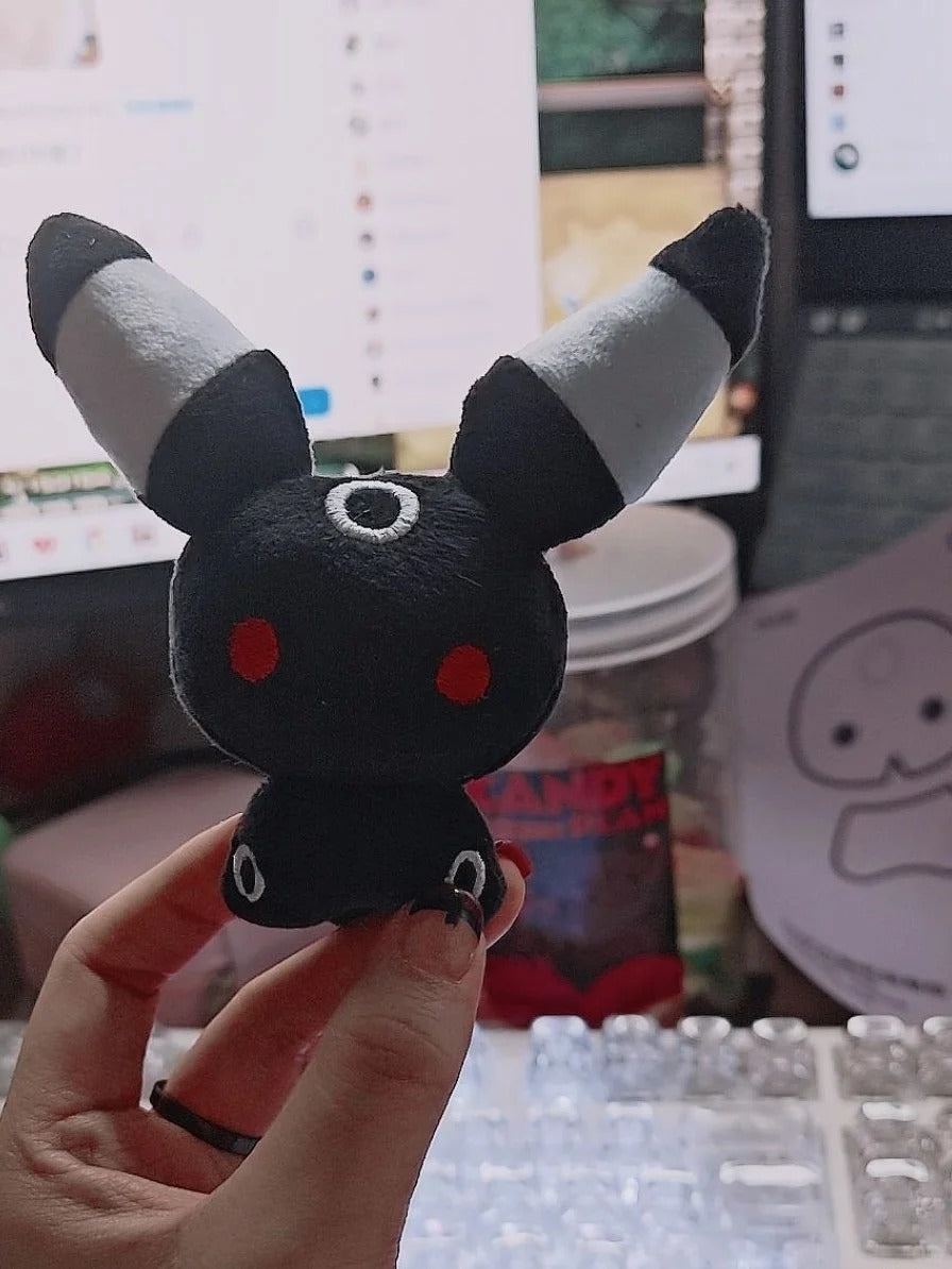 Umbreon Sewing Pattern PDF, Pokemon Plushie Pattern, Eeveelution Bag Charm DIY, Kawaii Dark Type Pokemon Softie, Umbreon Keychain Pattern, Anime Plush Gift, Cute Things to Sew, Instant Download